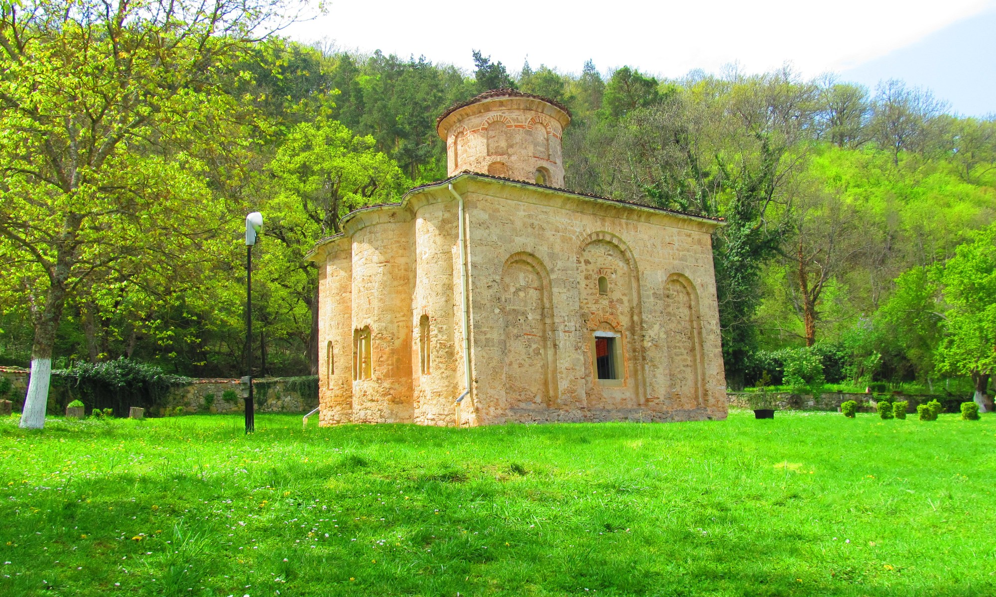 Земенски манастир, Земен