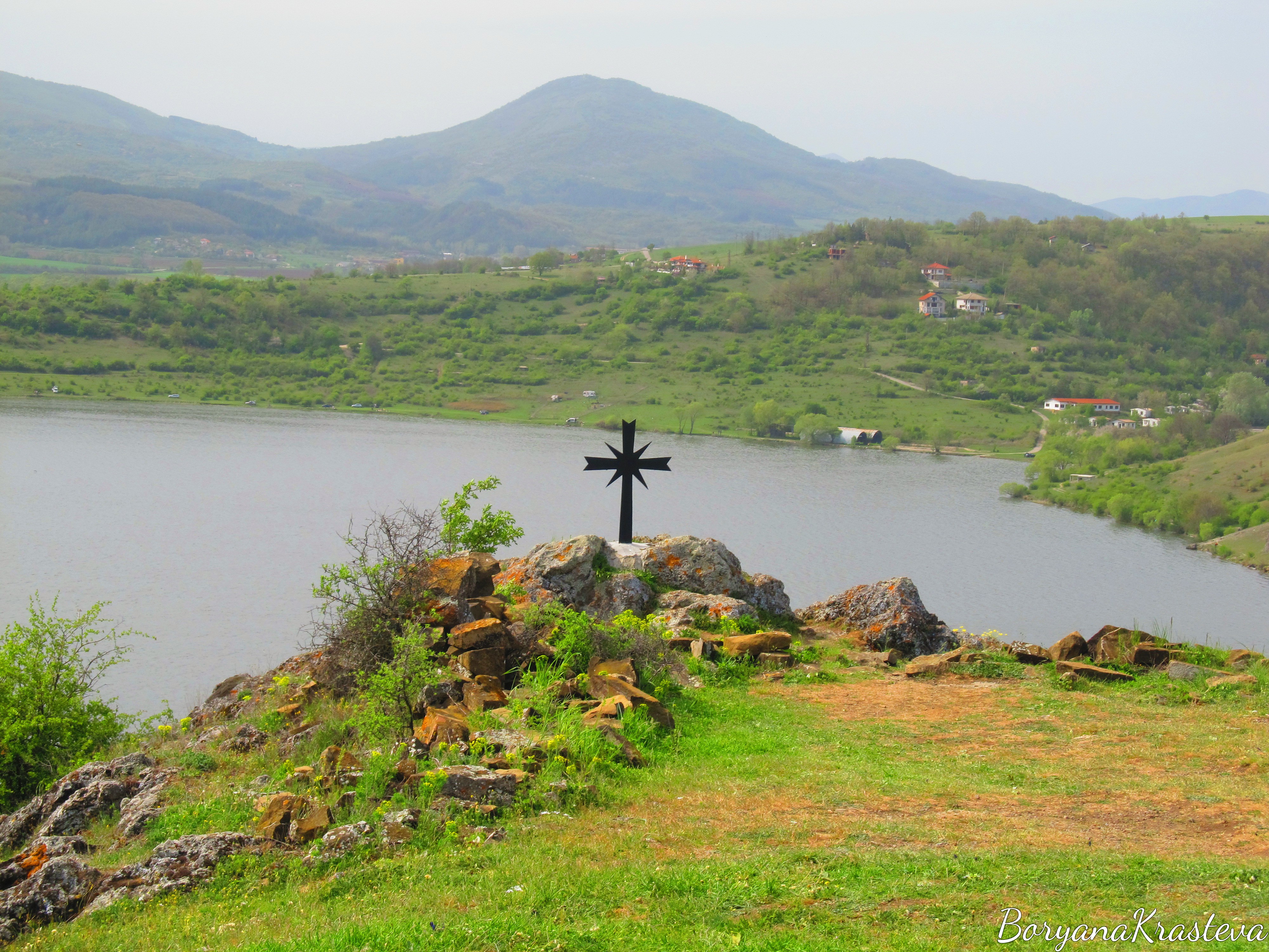 Пчелина, Лобош, параклис, Свети Йоан Летни, Поцърненци, язовир