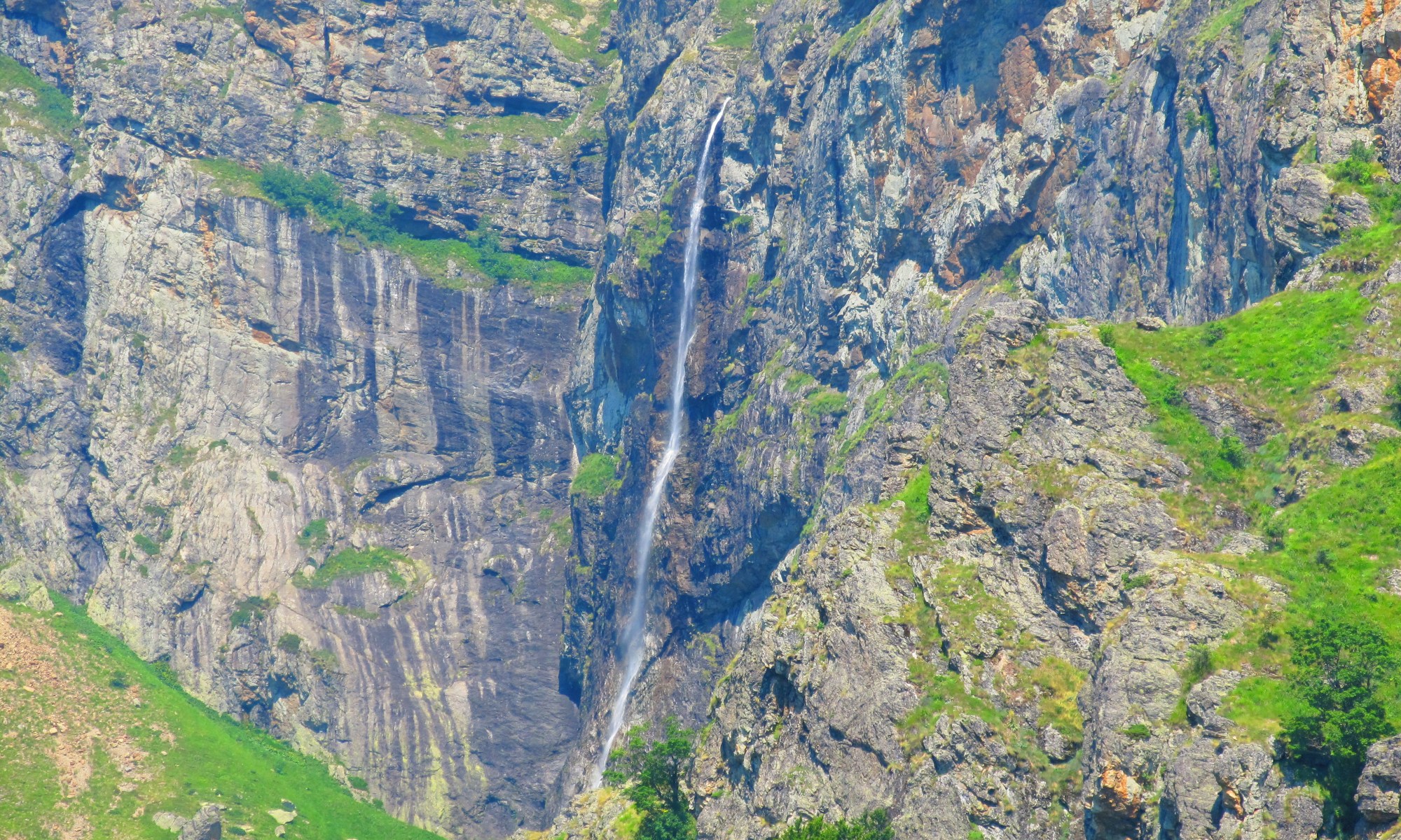 Райското пръскало, хижа Рай, Стара планина