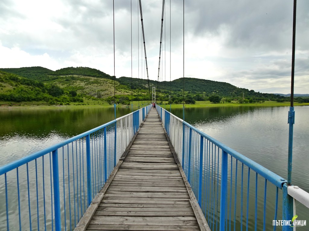 Село Лисиците и най-дългият въжен&nbsp;мост