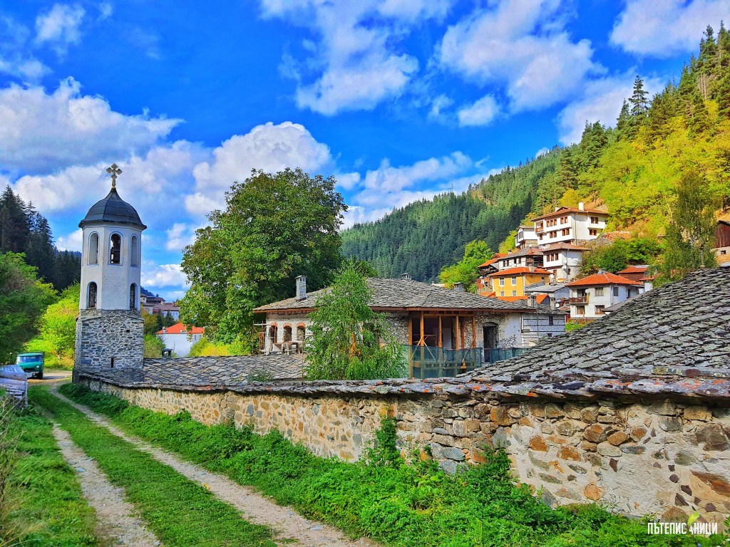 5 есенни дестинации, които посетих в Западни Родопи (за 2&nbsp;дни)