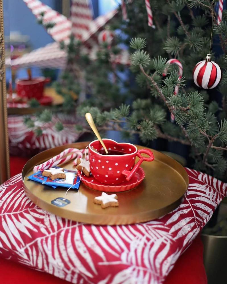 Ekaterina Lachova Love